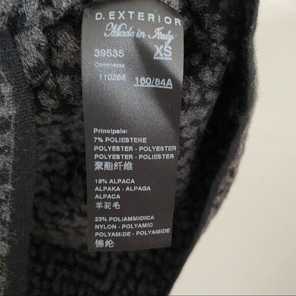 D. Exterior Wool Blend Herringbone Skirt Size XS - Picture 5 of 7